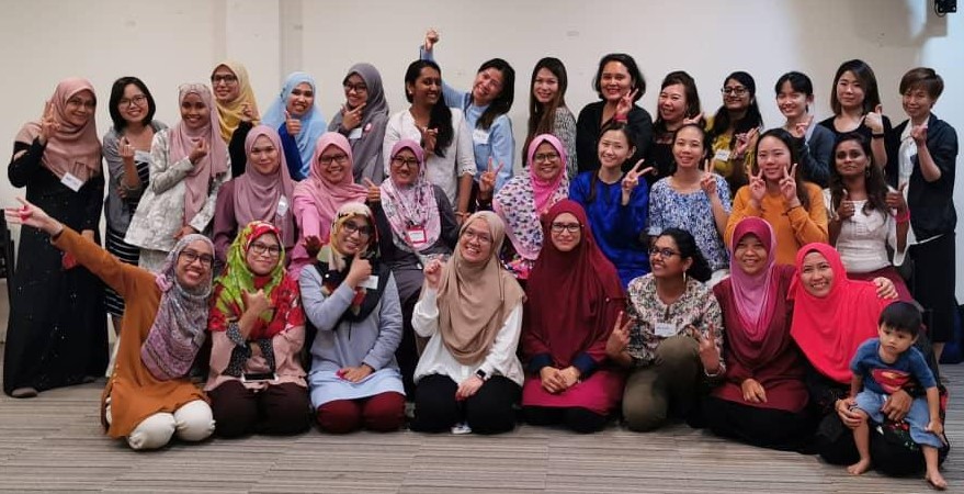 Umawathy Membimbing Ibu Menyusu